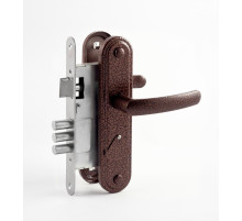 Замок Omega (Омега) врезной сувальдный с защёлкой в комплекте с ручкой ЗВ9.1-02 (медь), 3 кл. 