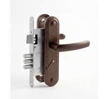 Замок Omega (Омега) врезной сувальдный с защёлкой в комплекте с ручкой ЗВ9.1-02 (бронза), 3 кл. 